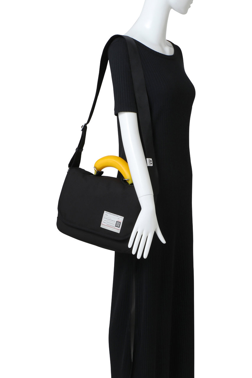 MIHARA YASUHIRO♡ バナナハンドルショルダーバッグ Maison MIHARA YASUHIRO ONLINE STORE（メゾンミハラヤスヒロ