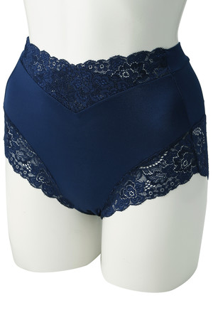 ツェルマット/ZERMATTのウエストレース カシュクール ヒップセンターギャザーショーツ(160100/160101)