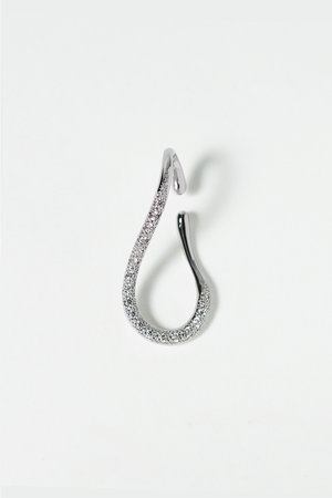 アヤミ ジュエリー/AYAMI jewelryのWavy Oval Single イヤ‐カフ（片耳用）