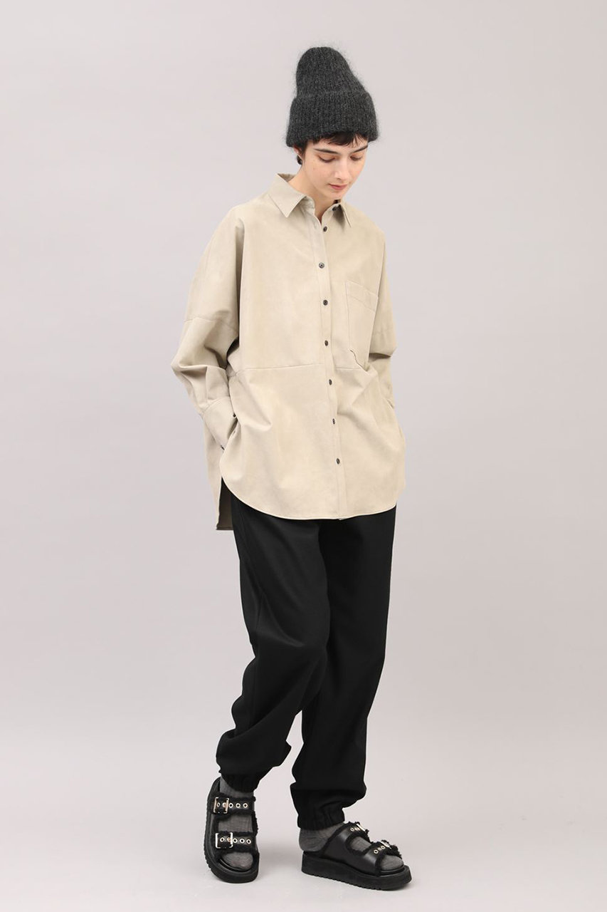 SACRA(サクラ)｜プードルファーバックルサンダル/ブラック の