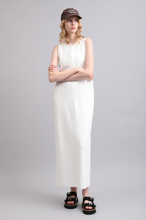 サクラ/SACRAのダブルフェイスコットンノースリーブワンピース