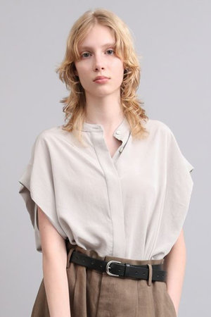 サクラ/SACRAのトリアセマイクロクレープブラウス(110400/110402)