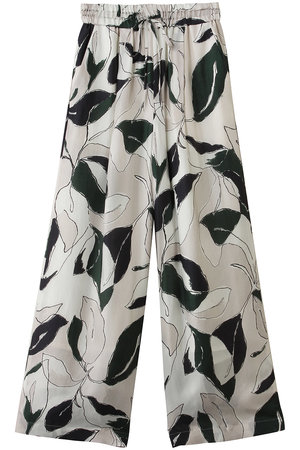 サクラ/SACRAのリーフ柄ワイドパンツ(110600/110601)