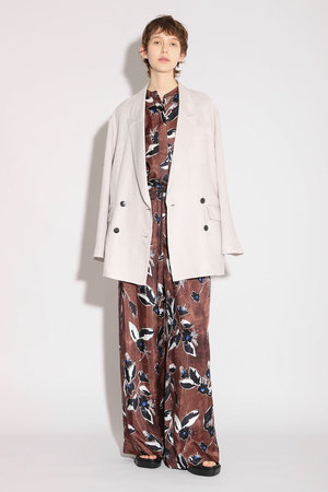 サクラ/SACRAのゼファーリネンジャケット(110800/110801)