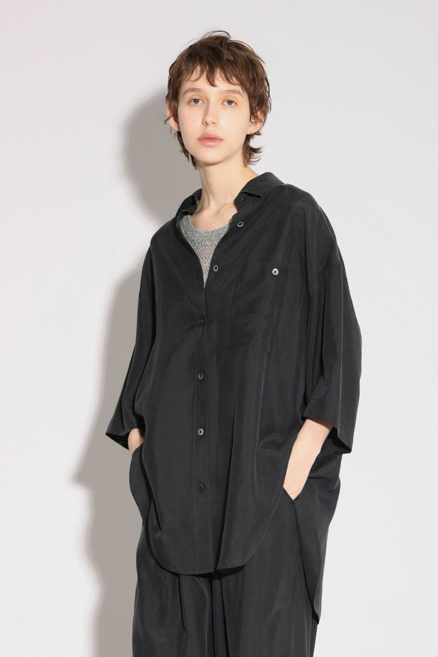 お値下げ！SACRA サクラ　新作　五分丈袖Tシャツ　黒 SACRA（サクラ） カットソー プレミアムコットン 125145091 日本製