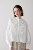 【SOI-MeME】コード刺しゅうパールブラウス