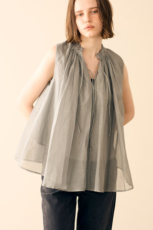 マリリンムーン/MARILYN MOONの前後2wayシアースターチドコットンギャザーブラウス(110400/110401)