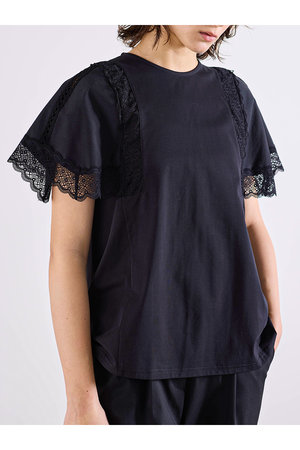 マリリンムーン/MARILYN MOONのレースハンカチーフスリーブトップス(110100/110102)