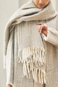 PRISTINE(プリスティン)｜ウールアルパカツイル二重織ガウン/グレー の