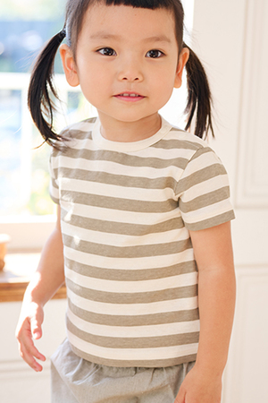 【KIDS】Ｒｅ－ＣＯＴＴＯＮ斜行天竺ボーダーＴシャツ