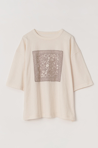 バンダナプリント　Tシャツ　プリスティン Amazon | ホワイトブラックバンダナプリントTシャツ ペイズリー