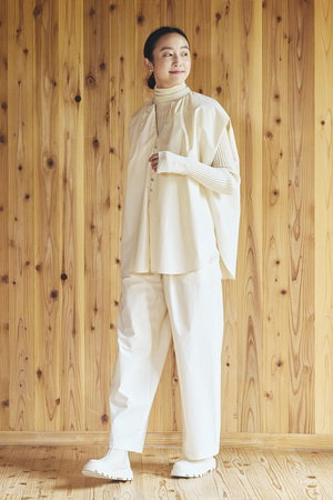 プリスティン/PRISTINEのタイプライターオーバルブラウス(110400/110403)