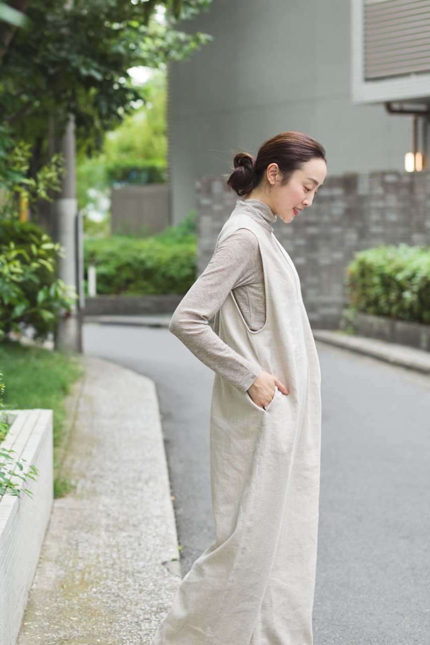 【専用出品】プリスティン　リネンコットンプレーティング　ノースリーブ　トップス リネントップス】大人の夏服 腕まわりをすっきり整える 肩タック入り