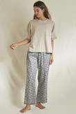 オレガノTシャツフラワーパンツセット