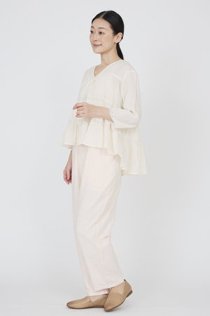 ナナデェコール/nanadecorのコスモスレースティアードブラウス