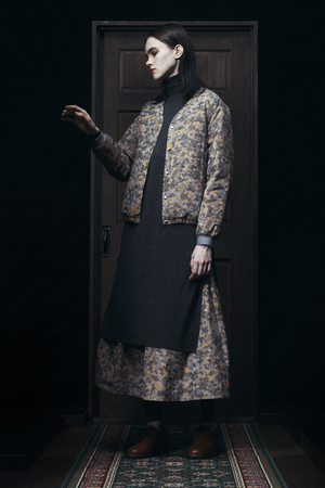 シネ・ア・ラ・フランセーズ パッデッドカラーレスジャケット