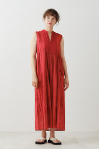 ヌキテパ STRIPE CUTWORK ショートスリーブ ドレス Stripe Cutwork Short Sleeve Dress | Pasand by ne Quittez pas