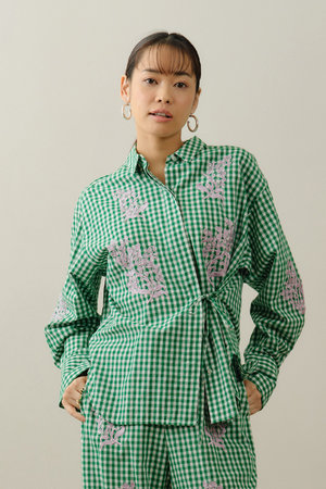 ヌキテパ/ne Quittez pasのCotton Poplin Mimosa エンブロイダリー シャツ(110400/110403)