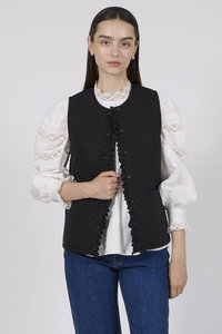 Bilitis dix-sept ans ビリティスディ セッタン Bilitis dix-sept ans(ビリティス・ディセッタン)｜スクエア