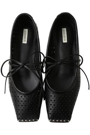 チェンバー/CHEMBURのスクエアトゥパンチングリボンフラットシューズ(130400/130401)