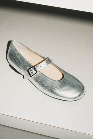 エスメラルダ/Esmeraldaの【予約販売】【BONTRE】スタッズメリージェーン/50302