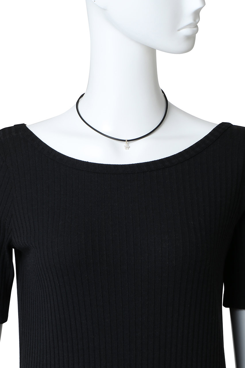 MIZUKI(ミズキ)｜X3X18 パールフラワー&レザーコードチョーカー