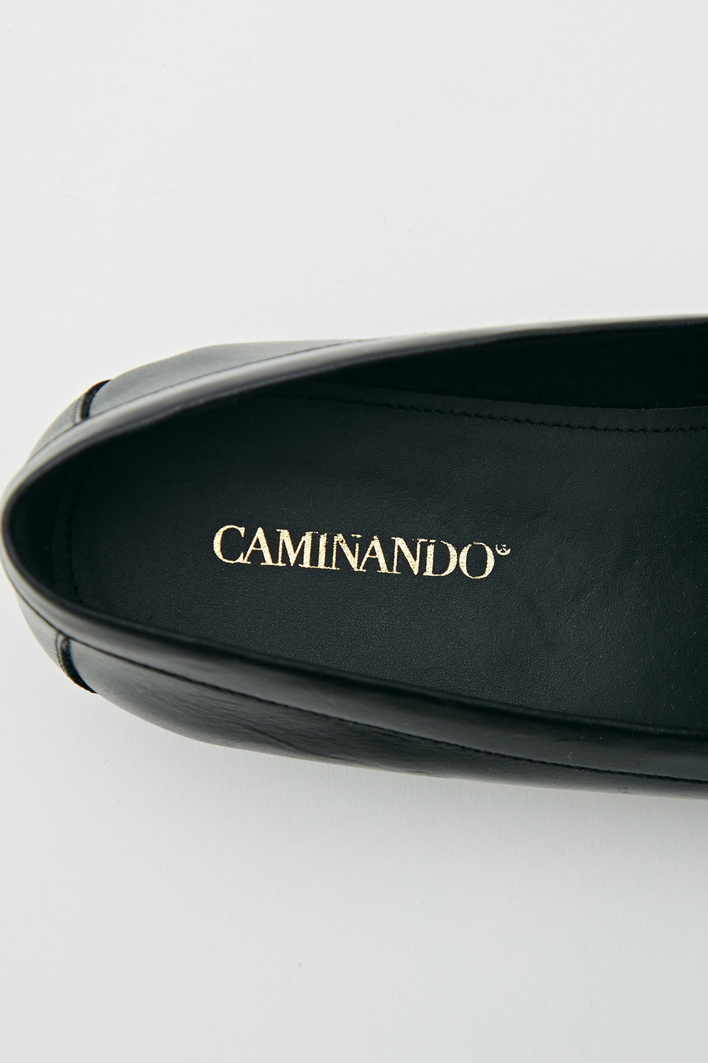 martinique(マルティニーク)｜【CAMINANDO】SIGNATURE LOAFERS/ブラック の通販｜ELLESHOP・(エル・ショップ)