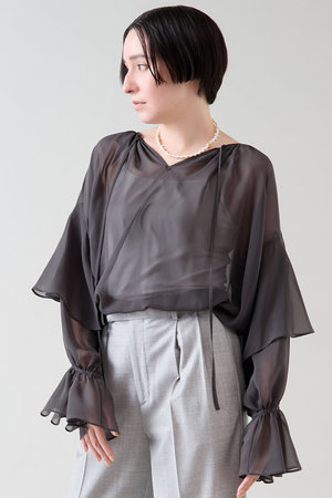 マルティニーク/martiniqueのシフォンギャザーブラウス(110400/110403)