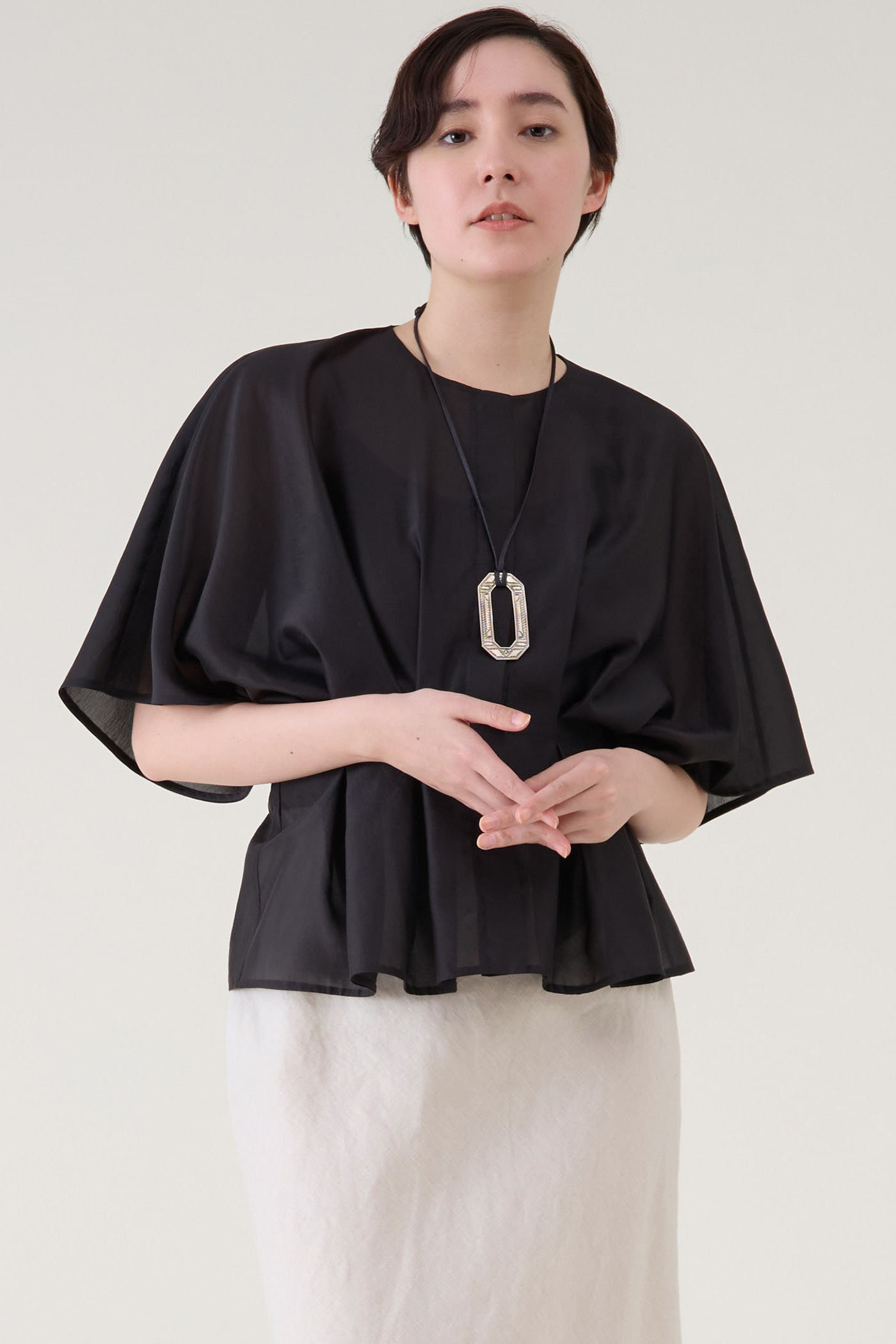 martinique タックティアードブラウス (ブラック, F) マルティニーク ELLE SHOP martinique タックティアードブラウス (ブラック, F) マルティニーク ELLE SHOP