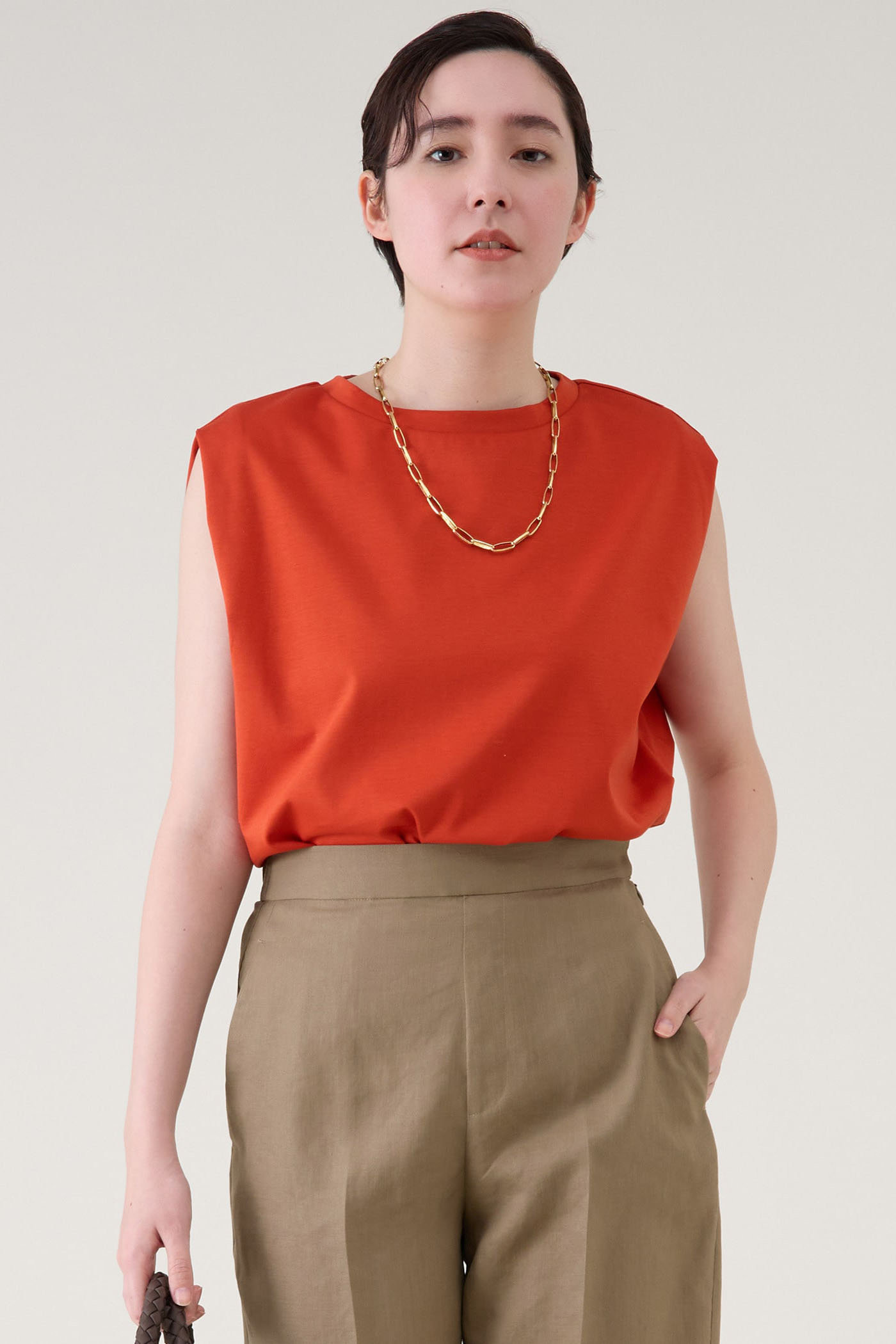 martinique 《定番》ポンチノースリプルオーバー (レッド, F) マルティニーク ELLE SHOP martinique 《定番》ポンチノースリプルオーバー (レッド, F) マルティニーク ELLE SHOP