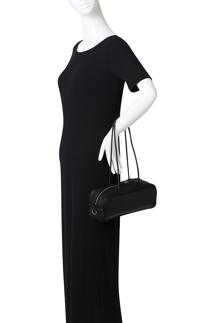 ✨美品✨&MyuQ ブラックショルダーバッグ martinique(マルティニーク)｜【＆MyuQ】KAKU ショルダーバッグ