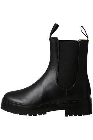 エルショップ購入UNISAタンクソールショートブーツ　ブラック３６ ブーツの通販｜ELLE SHOP (エル・ショップ)