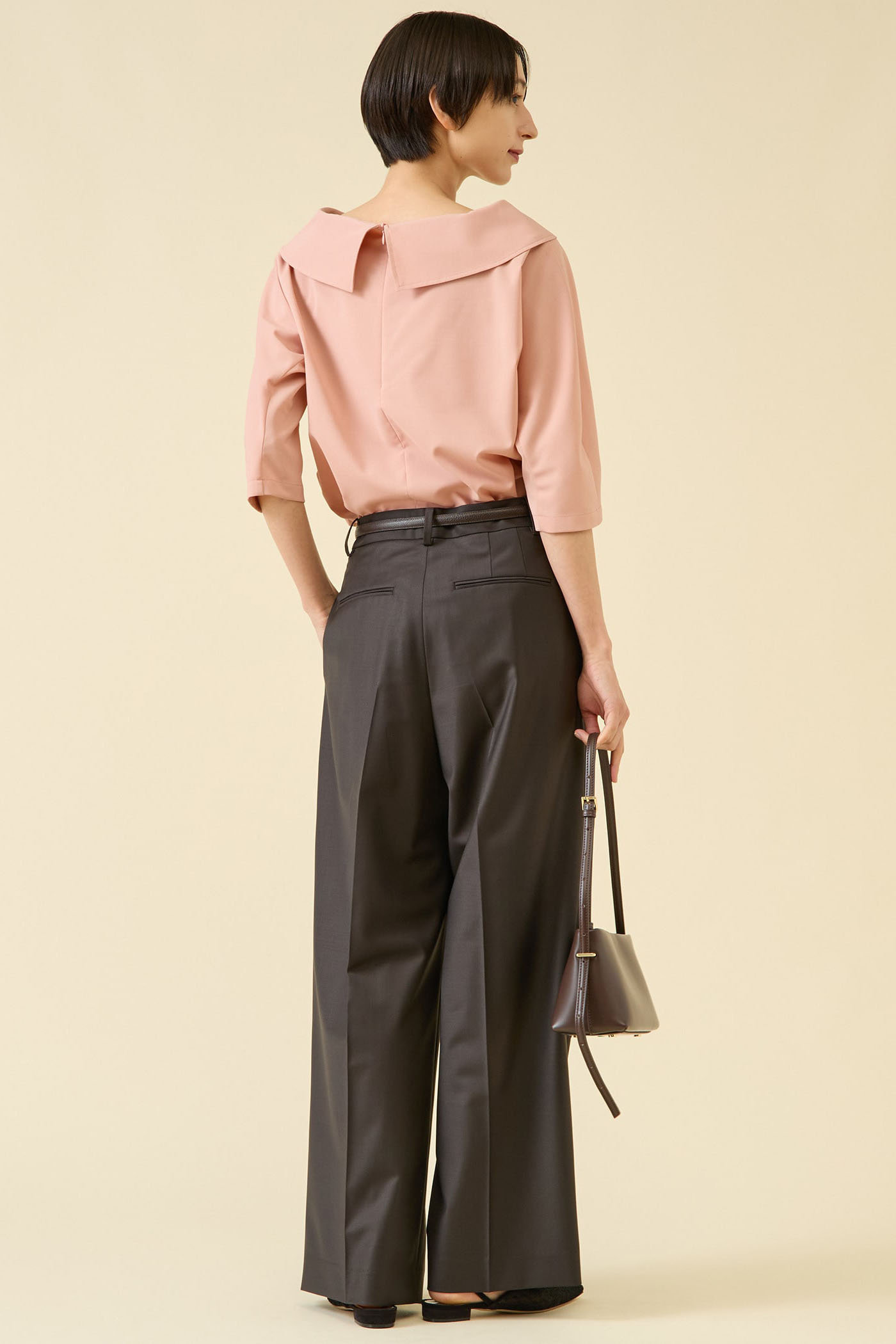 【フリー】美品マルティニークmartinique オールインワン　オーバーサイズ CURRENTAGE/カレンテージ】Low back style over overalls｜martinique