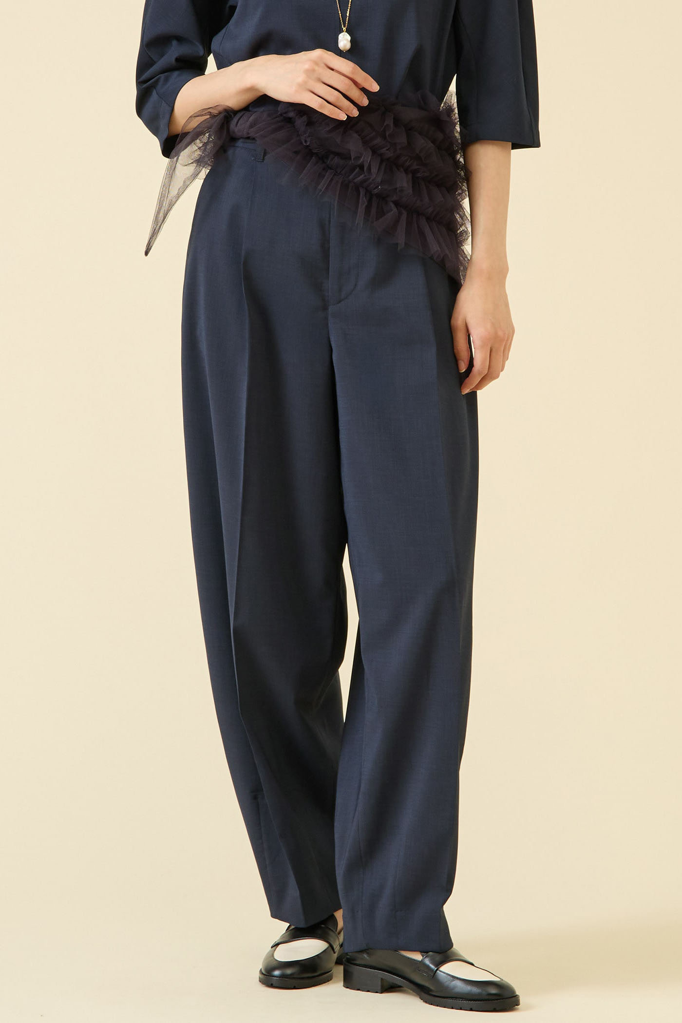 martinique クールタッチツイルバレルパンツ(セットアップ可) (ネイビー, 2) マルティニーク ELLE SHOP martinique クールタッチツイルバレルパンツ(セットアップ可) (ネイビー, 2) マルティニーク ELLE SHOP