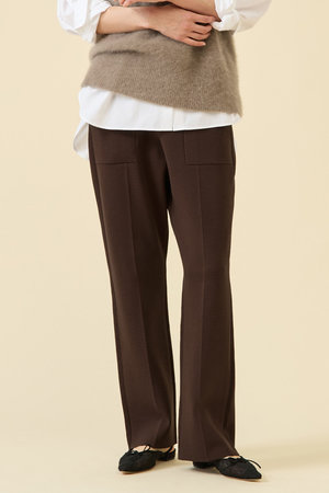 マルティニーク/martiniqueのストレッチウールニットパンツ(セットアップ可)(110600/110601)