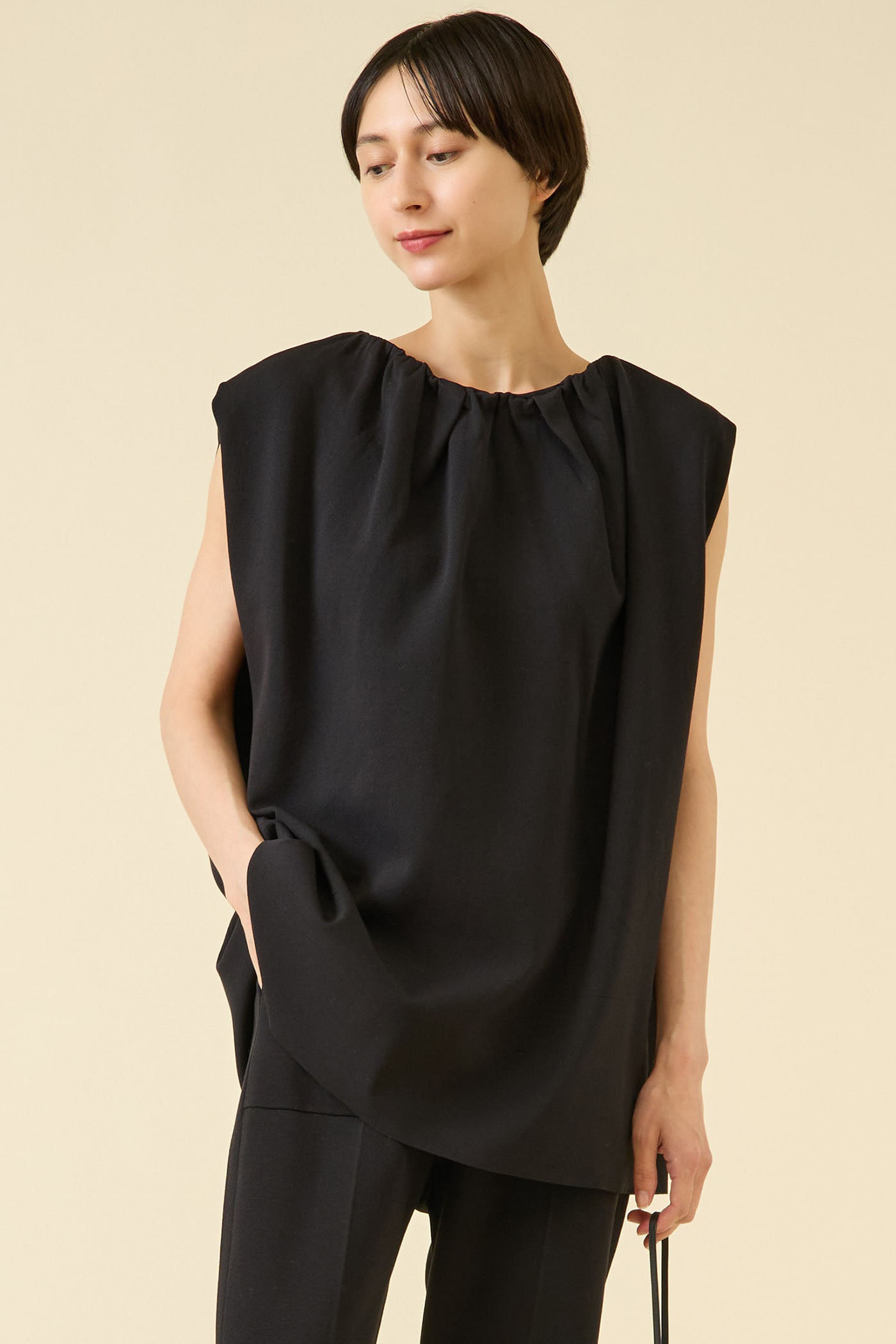 martinique ストレッチウールプルオーバー(セットアップ可) (ブラック, F) マルティニーク ELLE SHOP martinique ストレッチウールプルオーバー(セットアップ可) (ブラック, F) マルティニーク ELLE SHOP