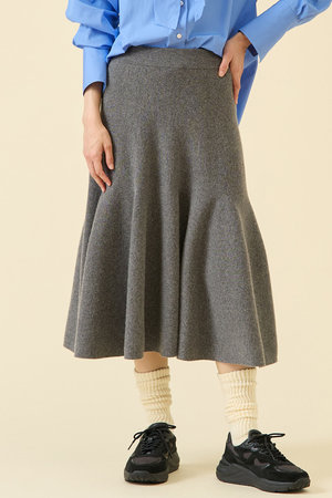マルティニーク/martiniqueのミラノリブスカート（セットアップ可）(110700/110703)