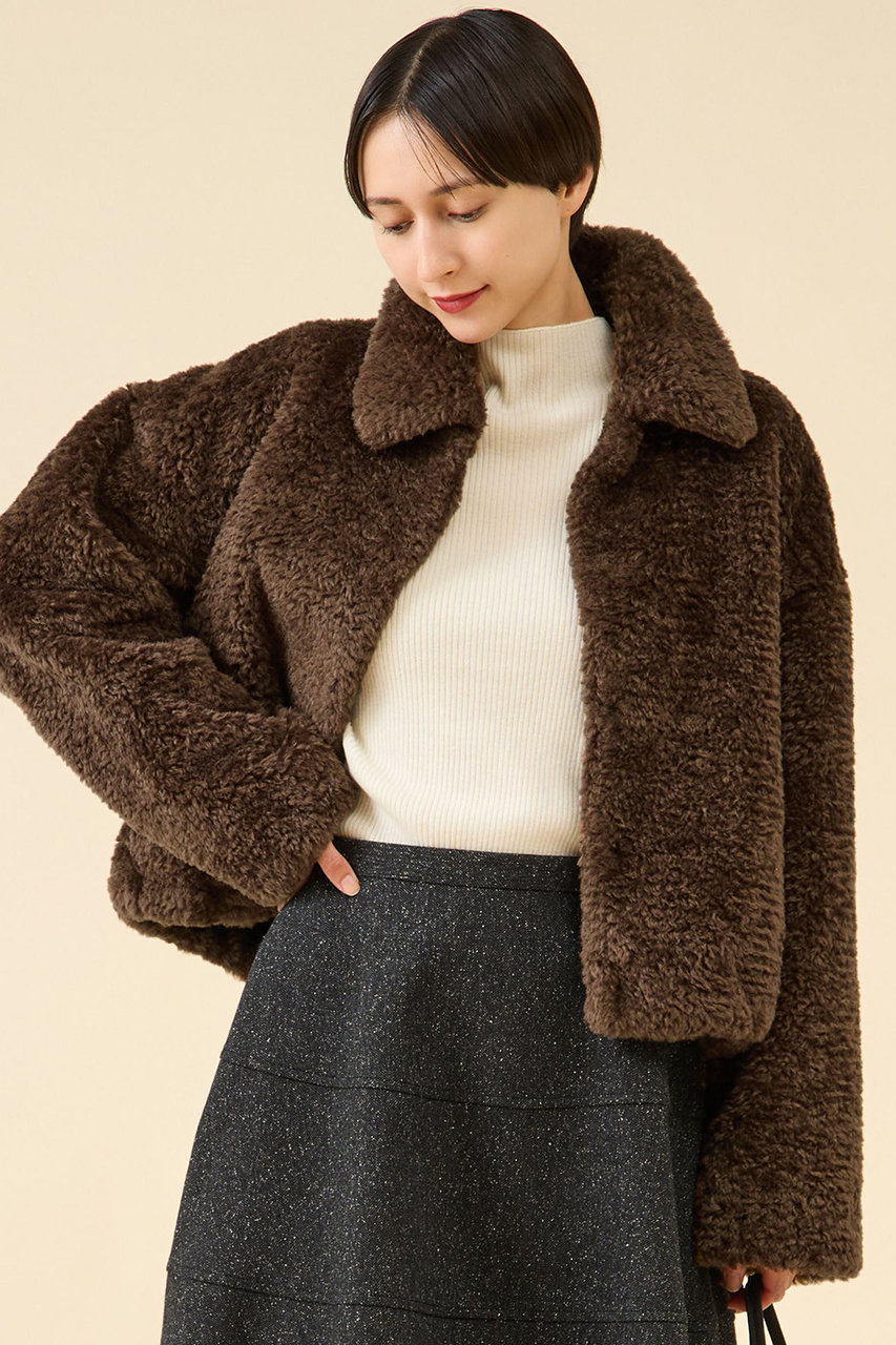 JAKKE ローズ柄フェイクファーショートブルゾン JAKKE ローズ柄フェイクファーショートブルゾン