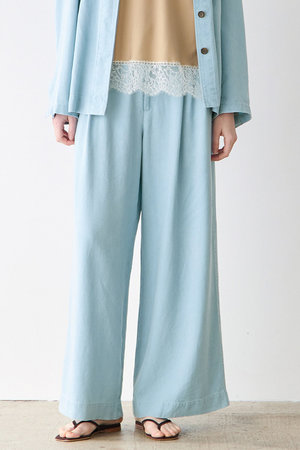 マルティニーク/martiniqueの【予約販売】マットヴィンテージタックワイドパンツ(110600/110601)