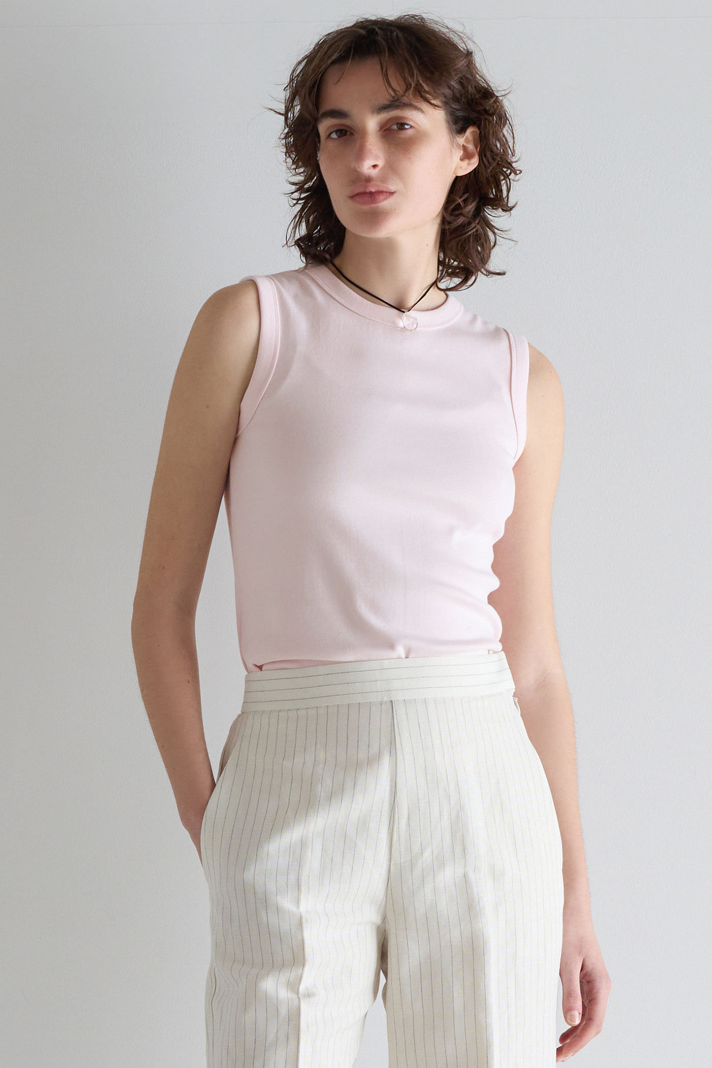 マルティニーク/martiniqueの【予約販売】コットンフライスノースリーブプルオーバー(ピンク/A0361UTS504)