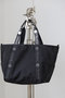 【予約販売】《別注》【LeSportsac】1043 E/W REVERSIBLE PKT TOTE(Mesh) マルティニーク/martinique ブラック