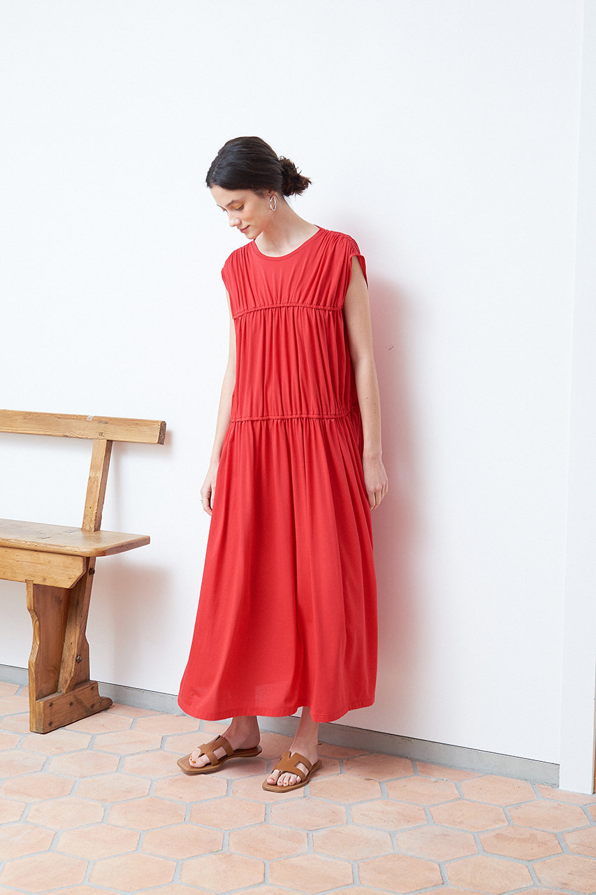 Designworks デザインワークス ギャザーティアードワンピース レッド の通販 Elleshop エル ショップ