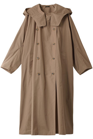 エディターが明日、着たい服】ロングブラックコートでとことんモードに防寒対策｜ファッション｜ELLE［エル デジタル］