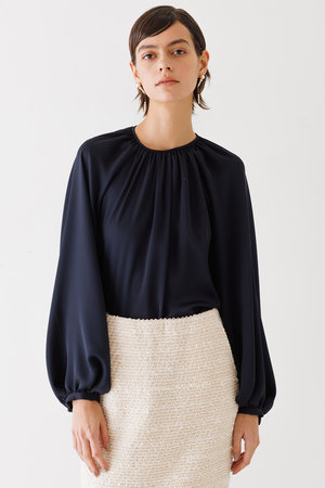 デザインワークス/DESIGNWORKSのサテンギャザーブラウス(110400/110403)