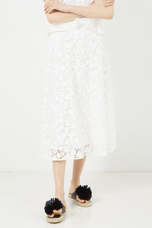 デザインワークス/DESIGNWORKSの【BEAUVET】ケミカルレースフレアスカート(110700/110703)