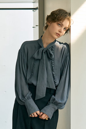 デザインワークス★リボンスリーブブラウス 楽天市場】【SALE／50%OFF】【レディース】リボンスリーブ