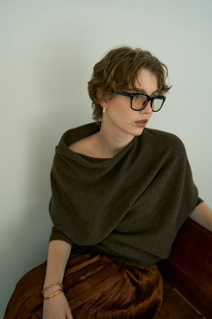 デザインワークス/DESIGNWORKSのウールホールガーメントアシメトリーニット(110300/110301)