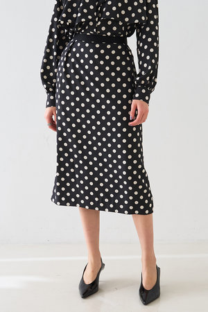 デザインワークス/DESIGNWORKSの【セットアップ対応】ドットプリントミドル丈スカート(110700/110702)