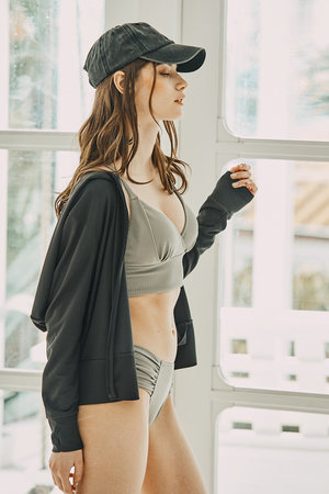 レイール(ﾐｽﾞｷﾞ)/Reir(水着)のサーマルラッシュ―カー　UPF50＋(110100/110105)