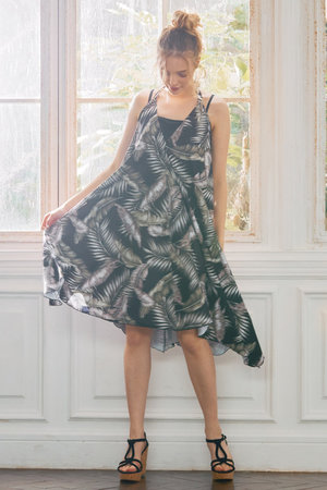 レイール(ﾐｽﾞｷﾞ)/Reir(水着)の【BeachQueen】WEB限定ドレスパレオ3点セット(180400/180401)